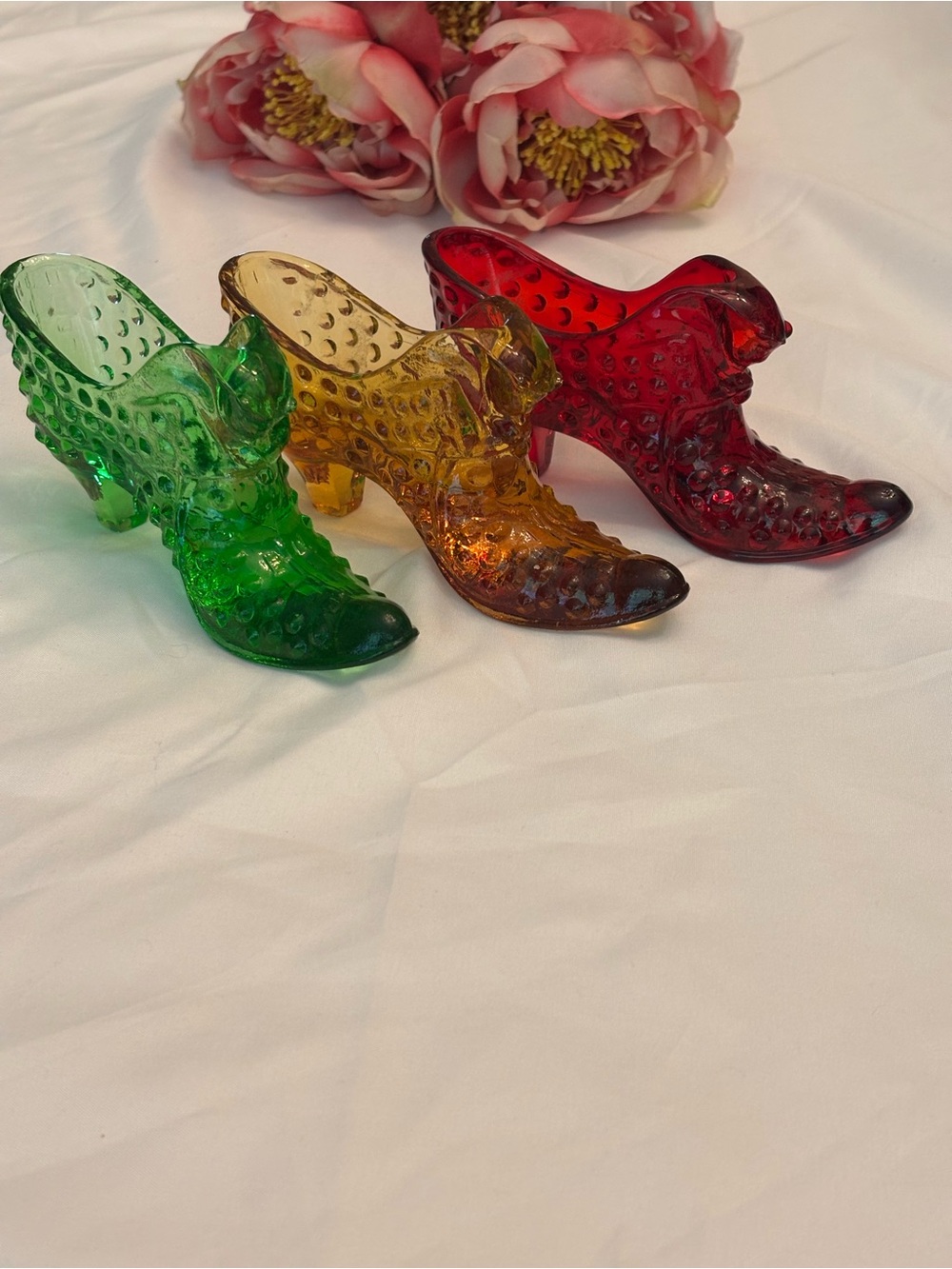 Fenton Art Hobnail Cadmium Glass Decorative Shoe Trio - Jaguar head